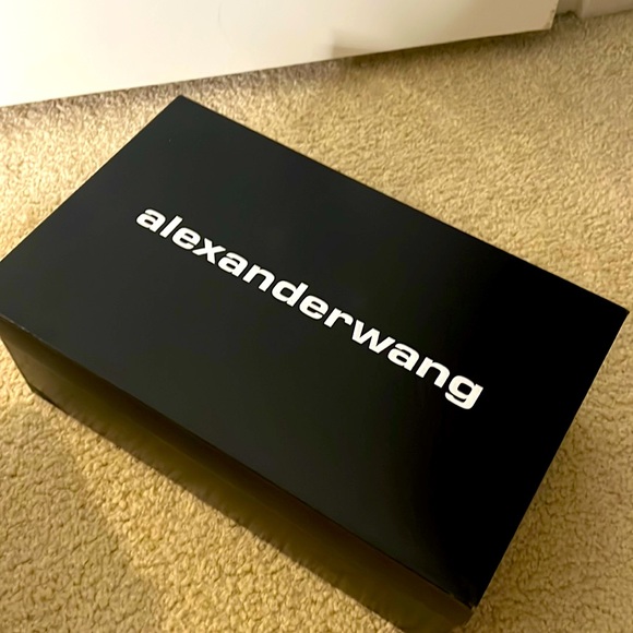 Alexander Wang kitten hills size 38 1/2 - Picture 2 of 10